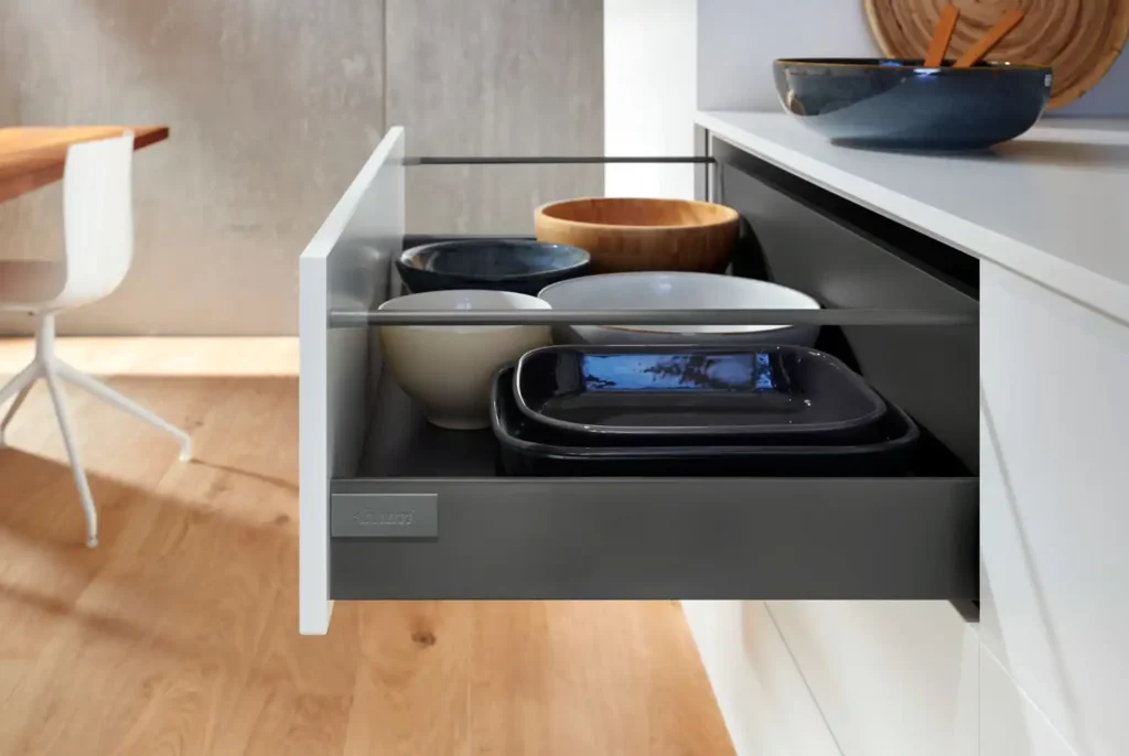 Sertar blum tandembox antaro